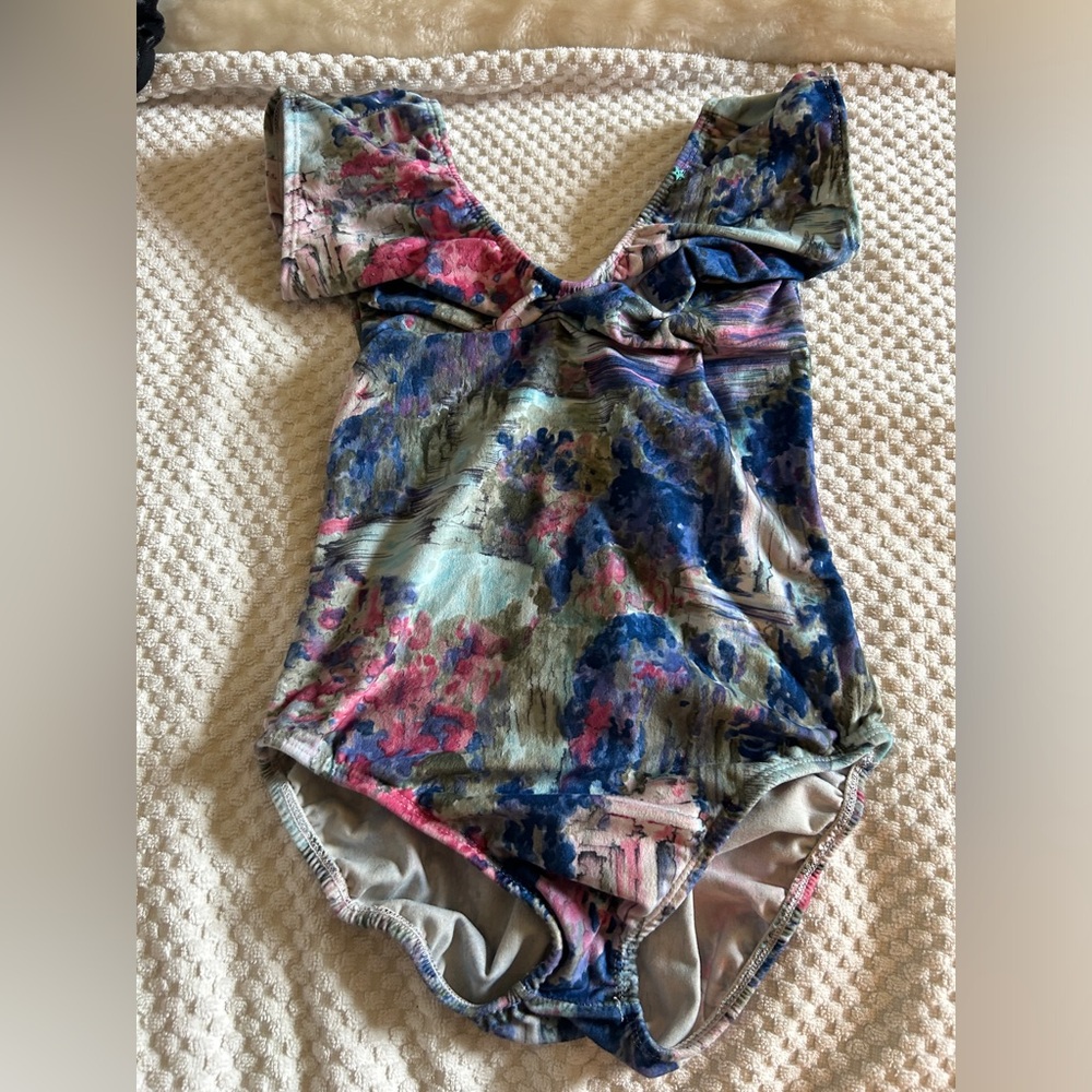 Gorgeous Short Sleeve Leotard